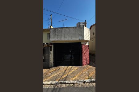 Fachada de casa à venda com 2 quartos, 100m² em Campestre, Santo André