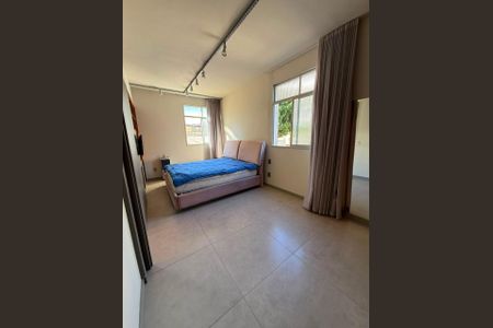 Apartamento para alugar com 2 quartos, 138m² em Santa Efigênia, Belo Horizonte