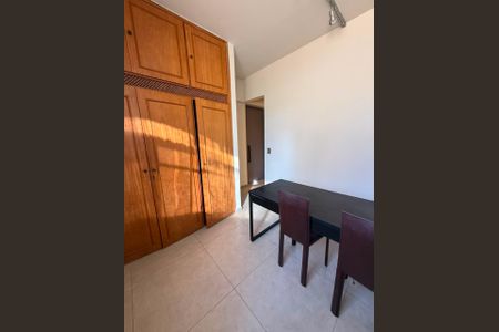 Apartamento para alugar com 2 quartos, 138m² em Santa Efigênia, Belo Horizonte