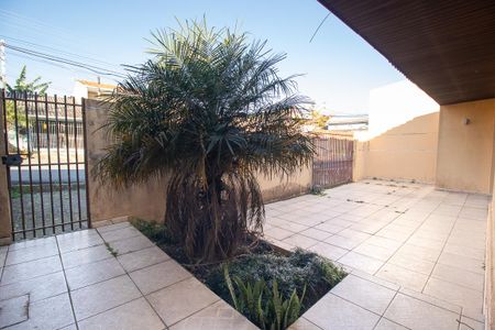 Área comum de casa à venda com 4 quartos, 120m² em Capão Raso, Curitiba