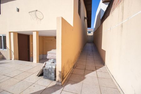 Área comum de casa à venda com 4 quartos, 120m² em Capão Raso, Curitiba