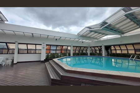 Apartamento à venda com 40m², 1 quarto e 1 vaga Apartamento à venda com 40m², 1 quarto e 1 vagaÁrea comum - Piscina