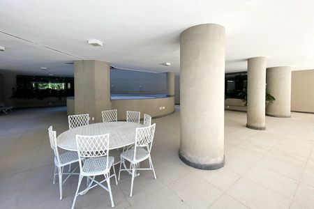 Apartamento para alugar com 313m², 4 quartos e 3 vagasÁrea comum