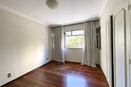 Apartamento para alugar com 313m², 4 quartos e 3 vagasQuarto 2