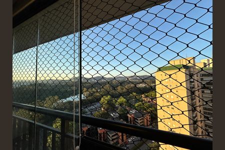 Varanda da Sala de apartamento para alugar com 2 quartos, 64m² em Alphaville Empresarial, Barueri
