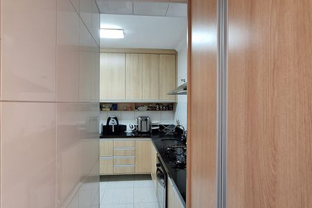 Cozinha de apartamento à venda com 2 quartos, 78m² em Vila Curuçá, Santo André