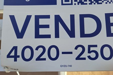 Apartamento à venda com 78m², 2 quartos e 2 vagas Apartamento à venda com 78m², 2 quartos e 2 vagasFachada