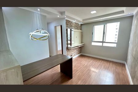 Sala de apartamento para alugar com 2 quartos, 44m² em Ponte Grande, Guarulhos
