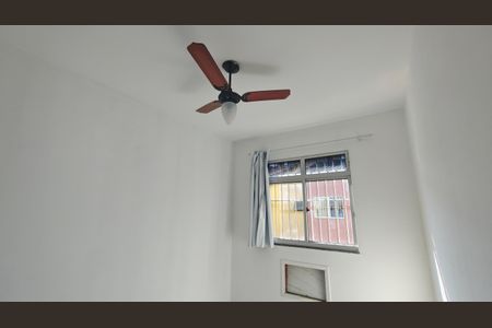 Quarto de apartamento para alugar com 2 quartos, 48m² em Cosmos, Rio de Janeiro