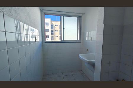 Área de serviço de apartamento para alugar com 2 quartos, 48m² em Cosmos, Rio de Janeiro
