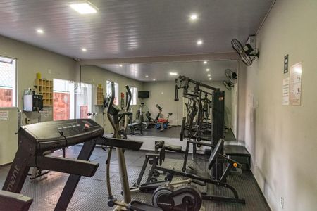 Apartamento para alugar com 48m², 2 quartos e 1 vaga Apartamento para alugar com 48m², 2 quartos e 1 vagaÁrea comum - Academia