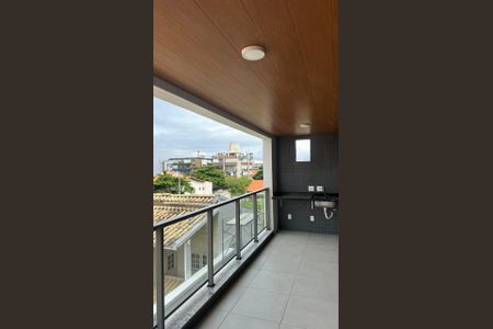 Apartamento à venda com 85m², 2 quartos e 1 vagaVaranda