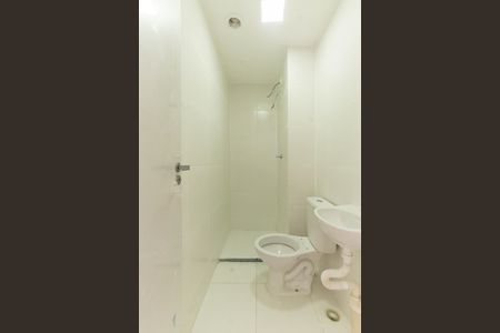 Banheiro de apartamento para alugar com 2 quartos, 32m² em Vila California, São Paulo