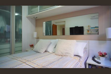 Quarto 2 de apartamento à venda com 2 quartos, 96m² em Vila Ipiranga, Porto Alegre