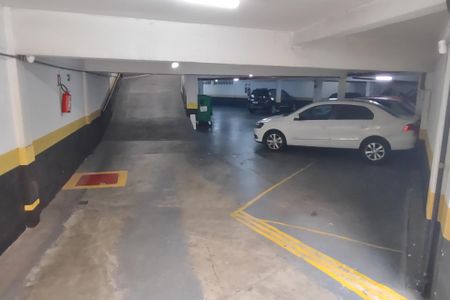 Garagem de apartamento para alugar com 3 quartos, 79m² em Fundação, São Caetano do Sul