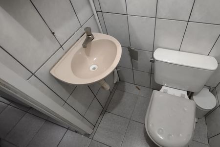 Banheiro 2 de apartamento para alugar com 3 quartos, 79m² em Fundação, São Caetano do Sul