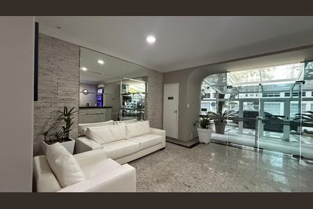 Hall de entrada de apartamento para alugar com 3 quartos, 86m² em Centro, Guarujá