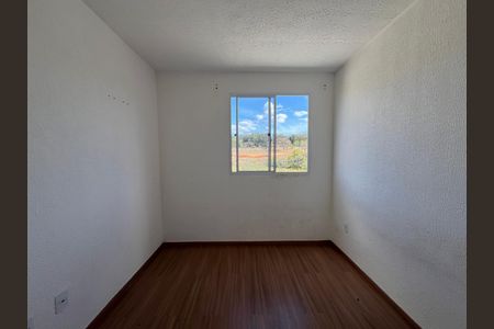 Quarto 2 de apartamento para alugar com 2 quartos, 45m² em Caiapos, Contagem