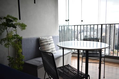 Apartamento à venda com 72m², 2 quartos e 1 vagaSacada