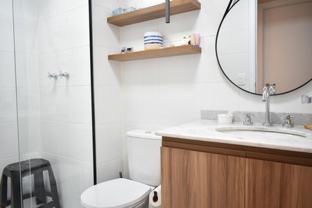 Apartamento à venda com 72m², 2 quartos e 1 vagaBanheiro Social