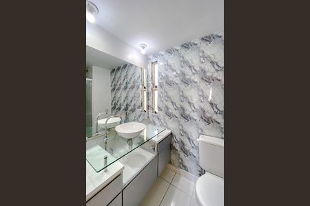 Apartamento para alugar com 63m², 3 quartos e 1 vaga Apartamento para alugar com 63m², 3 quartos e 1 vagaBanheiro