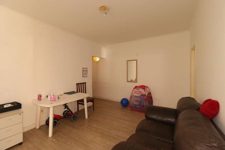 Casa à venda com 4 quartos, 154m² em Vila Curuçá, Santo André