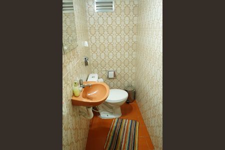 Lavabo de casa à venda com 3 quartos, 165m² em Vila Esperança, São Paulo