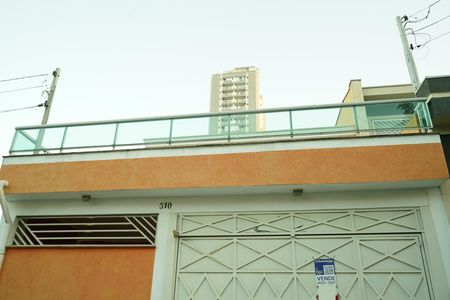Fachada de casa à venda com 3 quartos, 165m² em Vila Esperança, São Paulo