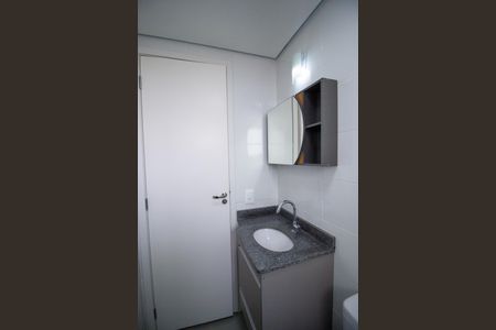 Banheiro de apartamento para alugar com 2 quartos, 47m² em Vila Angelica, Sorocaba