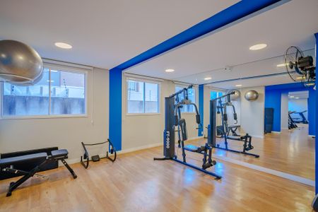Apartamento à venda com 34m², 2 quartos e 1 vaga Apartamento à venda com 34m², 2 quartos e 1 vagaÁrea comum - Academia