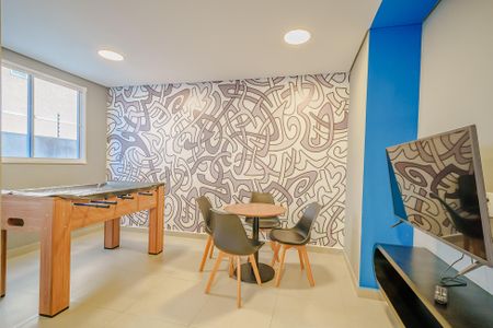 Apartamento à venda com 34m², 2 quartos e 1 vaga Apartamento à venda com 34m², 2 quartos e 1 vagaÁrea comum - Sala de jogos