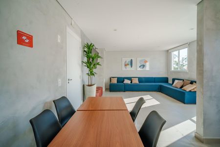Apartamento à venda com 34m², 2 quartos e 1 vaga Apartamento à venda com 34m², 2 quartos e 1 vagaÁrea comum - Salão de festas