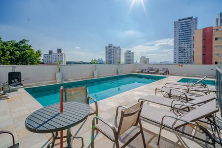 Apartamento à venda com 34m², 2 quartos e 1 vaga Apartamento à venda com 34m², 2 quartos e 1 vagaÁrea comum - Piscina