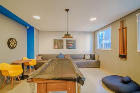Apartamento à venda com 34m², 2 quartos e 1 vaga Apartamento à venda com 34m², 2 quartos e 1 vagaÁrea comum - Sala de jogos