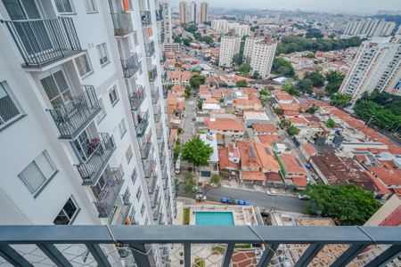 Apartamento à venda com 34m², 2 quartos e 1 vaga Apartamento à venda com 34m², 2 quartos e 1 vagaVaranda