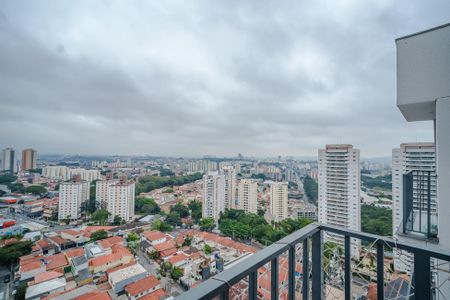 Apartamento à venda com 34m², 2 quartos e 1 vaga Apartamento à venda com 34m², 2 quartos e 1 vagaVaranda
