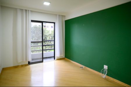 Sala de apartamento para alugar com 2 quartos, 50m² em Jardim Celeste, São Paulo
