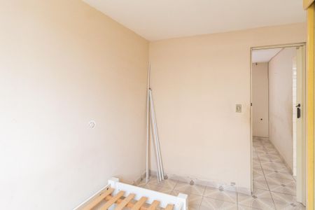 Quarto 1 de apartamento para alugar com 2 quartos, 50m² em Conjunto Habitacional Presidente Castelo Branco, Carapicuíba