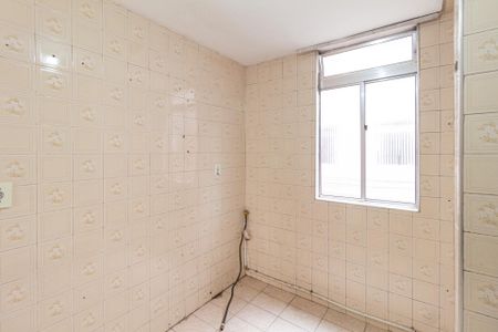 v de apartamento para alugar com 2 quartos, 50m² em Conjunto Habitacional Presidente Castelo Branco, Carapicuíba