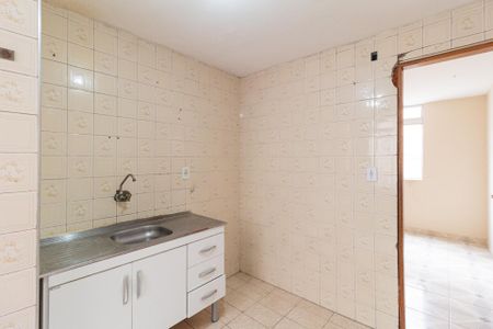 Cozinha e Área de Serviço de apartamento para alugar com 2 quartos, 50m² em Conjunto Habitacional Presidente Castelo Branco, Carapicuíba
