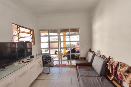 Sala de casa à venda com 3 quartos, 150m² em Dic Vi (conjunto Habitacional Santo Dias Silva), Campinas