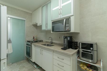 Apartamento à venda com 95m², 3 quartos e 2 vagas Apartamento à venda com 95m², 3 quartos e 2 vagasCozinha