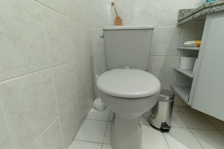 Apartamento à venda com 95m², 3 quartos e 2 vagas Apartamento à venda com 95m², 3 quartos e 2 vagasBanheiro da Suíte