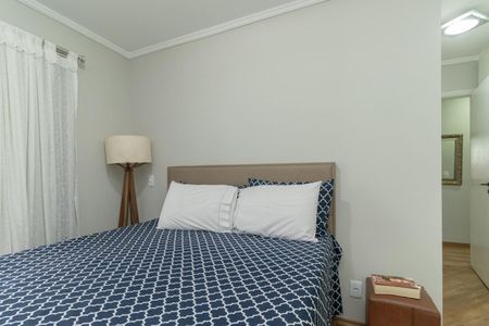 Apartamento à venda com 95m², 3 quartos e 2 vagas Apartamento à venda com 95m², 3 quartos e 2 vagasSuíte