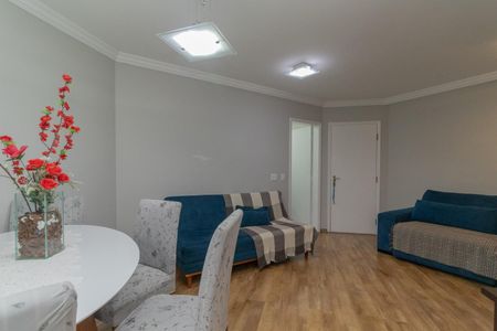 Apartamento à venda com 95m², 3 quartos e 2 vagas Apartamento à venda com 95m², 3 quartos e 2 vagasSala