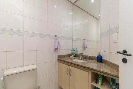 Apartamento à venda com 95m², 3 quartos e 2 vagas Apartamento à venda com 95m², 3 quartos e 2 vagasBanheiro Social