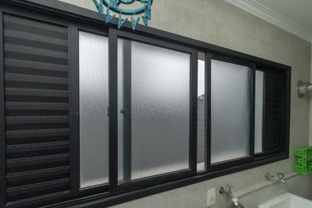 Apartamento à venda com 95m², 3 quartos e 2 vagas Apartamento à venda com 95m², 3 quartos e 2 vagasÁrea de Serviço