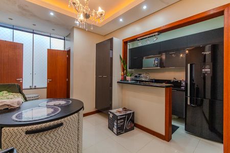 Cozinha e Área de Serviço de apartamento para alugar com 3 quartos, 80m² em Centro Histórico, Porto Alegre