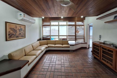 Sala 2 de apartamento à venda com 4 quartos, 250m² em Icaraí, Niterói
