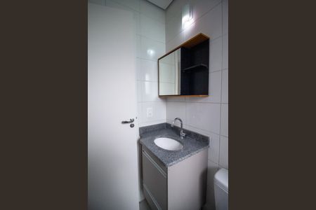 Banheiro de apartamento para alugar com 2 quartos, 47m² em Vila Angelica, Sorocaba